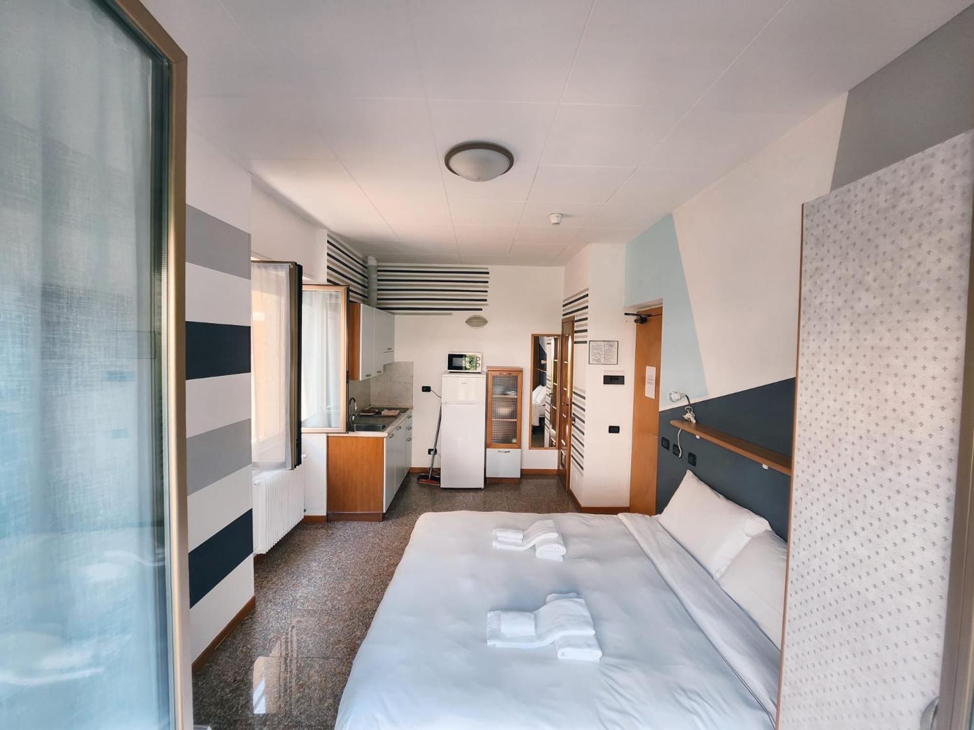 Residence Corallo Alassio Phòng bức ảnh