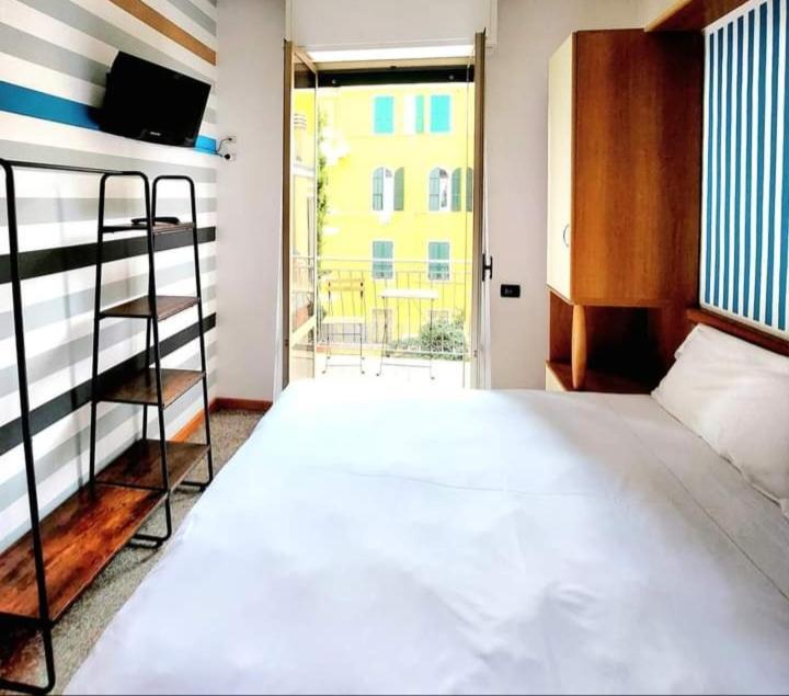 Residence Corallo Alassio Phòng bức ảnh